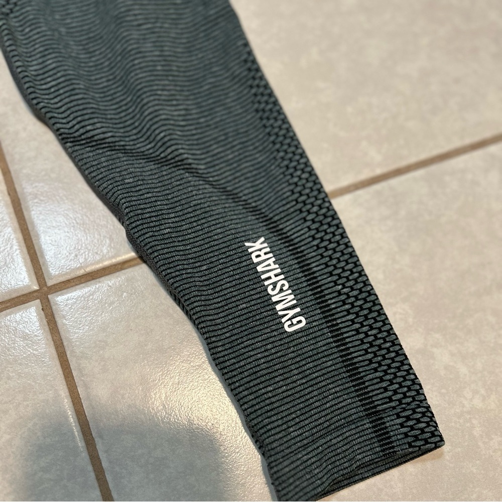 Gymshark Dark Green Textured Leggings - Picture 4 of 11